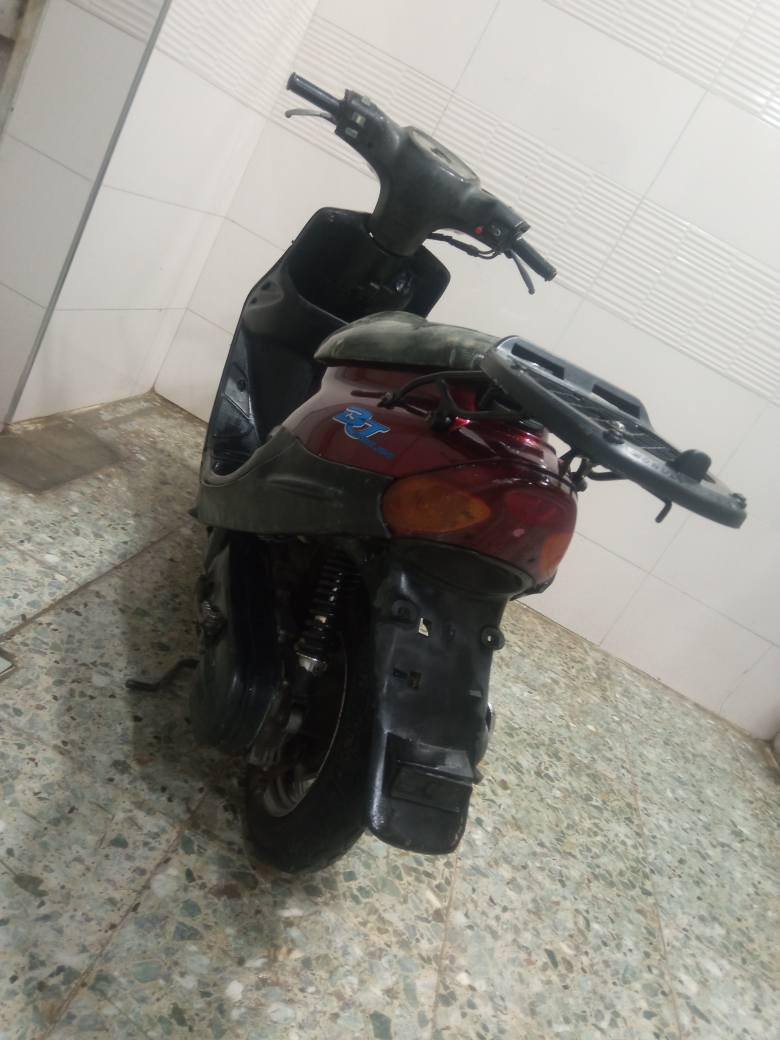 السلام عليكم اخوان دراجه للبيع كلش نضيفه البارحه بالمطره طفت وبعد ماشتغلت الله شاهد دراجه اخت الجديده كهربائيات كلها شغاله تايرات جدد السعر 150نهايتها. رحمه الوالديكم بدون عمله /مكان الرشاد قرب فلكة حي النصر

 *********** واتساب
