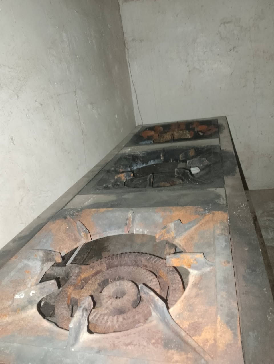 طباخ 3 عيون
بغداد
***********
