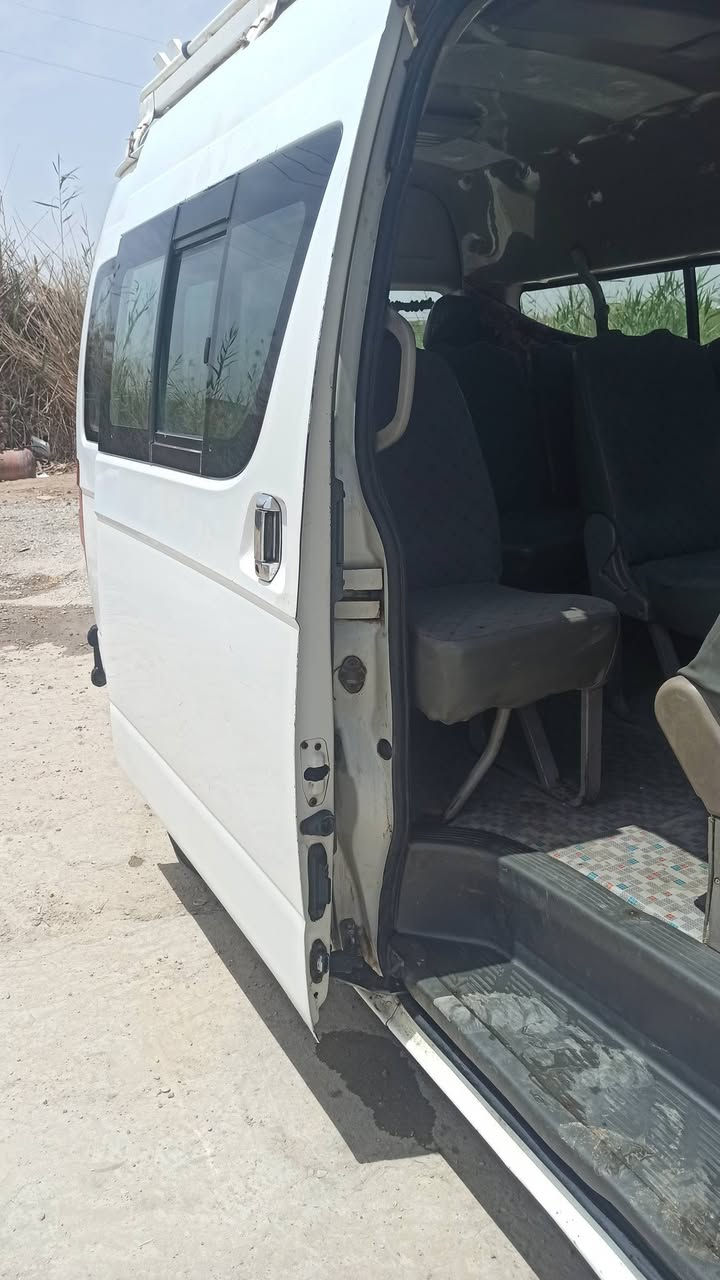 السلام عليكم للبيع جنبي عالي موديل ١٢ كفاله عامه رقم نكليزي كربلاء بسمي تخم تاير باتري جديد مكينه راديتر جديده وكير جدد حداديه جديد
تبريد شغال محور ٣ قطع  كنبريسر ١٧ دوشمه كشنات وكاعيه وتنته نايلون 
مكان الدوانيه سنيه السعر ١١٨ وبيه مجال 
رقم صاحب السياره ***********
السلام عليكم للبيع جنبي عالي موديل ١٢ كفاله عامه رقم نكليزي كربلاء بسمي تخم تاير باتري جديد مكينه راديتر جديده وكير جدد حداديه جديد
