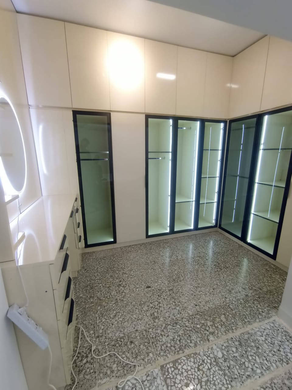 معمل عادل الميالي لعمل كافة إعمال الالمنيوم وخشب ال HDF بالنقد و التقسيط 
 ( عمل كاونترات الالمنيوم مبطن بي في سي pvc مضاد للماء وكاونترات الالمنيوم المبطن مع بيبان خشب وكاونترات خشب بالكامل ) وعمل كافة إعمال الشبابيك والأبواب ( الالمنيوم و pcv )  والمحجرات وكافة اعمال الزجاج 
النجف الأشرف حي السلام شارع ابو الدجاج


**إذا كنت صاحب هذا الإعلان وتريد حذفه لأي سبب، رجاءا أرسل رسالة إلى الدعم الفني**
