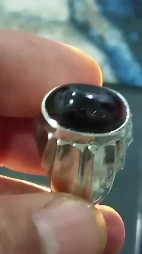 خاتم ياقوت الزريجي حجم راهي صياغة يدوية ثقيلة قطعة تحفة 🌹🌹
العنوان بصرة


**إذا كنت صاحب هذا الإعلان وتريد حذفه لأي سبب، رجاءا أرسل رسالة إلى الدعم الفني**