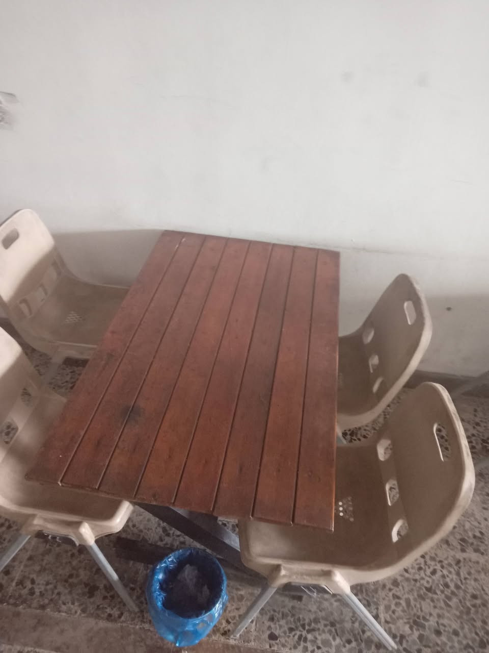 طبلات مطاعم  عدد5 مع الكراسي للبيع بسعر مناسب خاص


**إذا كنت صاحب هذا الإعلان وتريد حذفه لأي سبب، رجاءا أرسل رسالة إلى الدعم الفني**