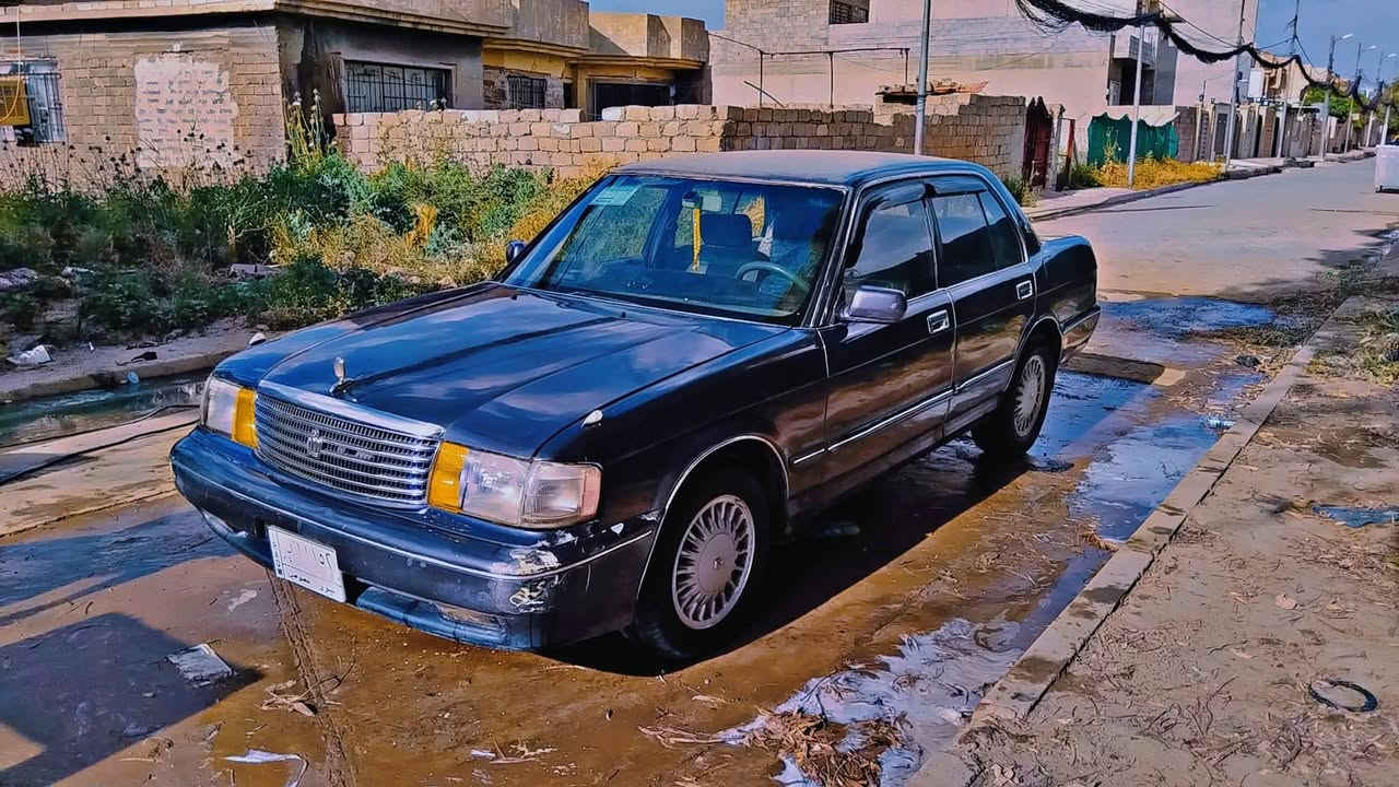 {أرنب كراون} للبيع {موديل 1993} رقم نينوى شرط التحويل صبغ عام جماليه تخم تواير طخم جديد بيه كاربون محرك جديد {2500} كير جديد مكان موصل 🐇 {سعر 55} بيه مجال للشراي اي استفسار عل رقم (***********)$(***********)

