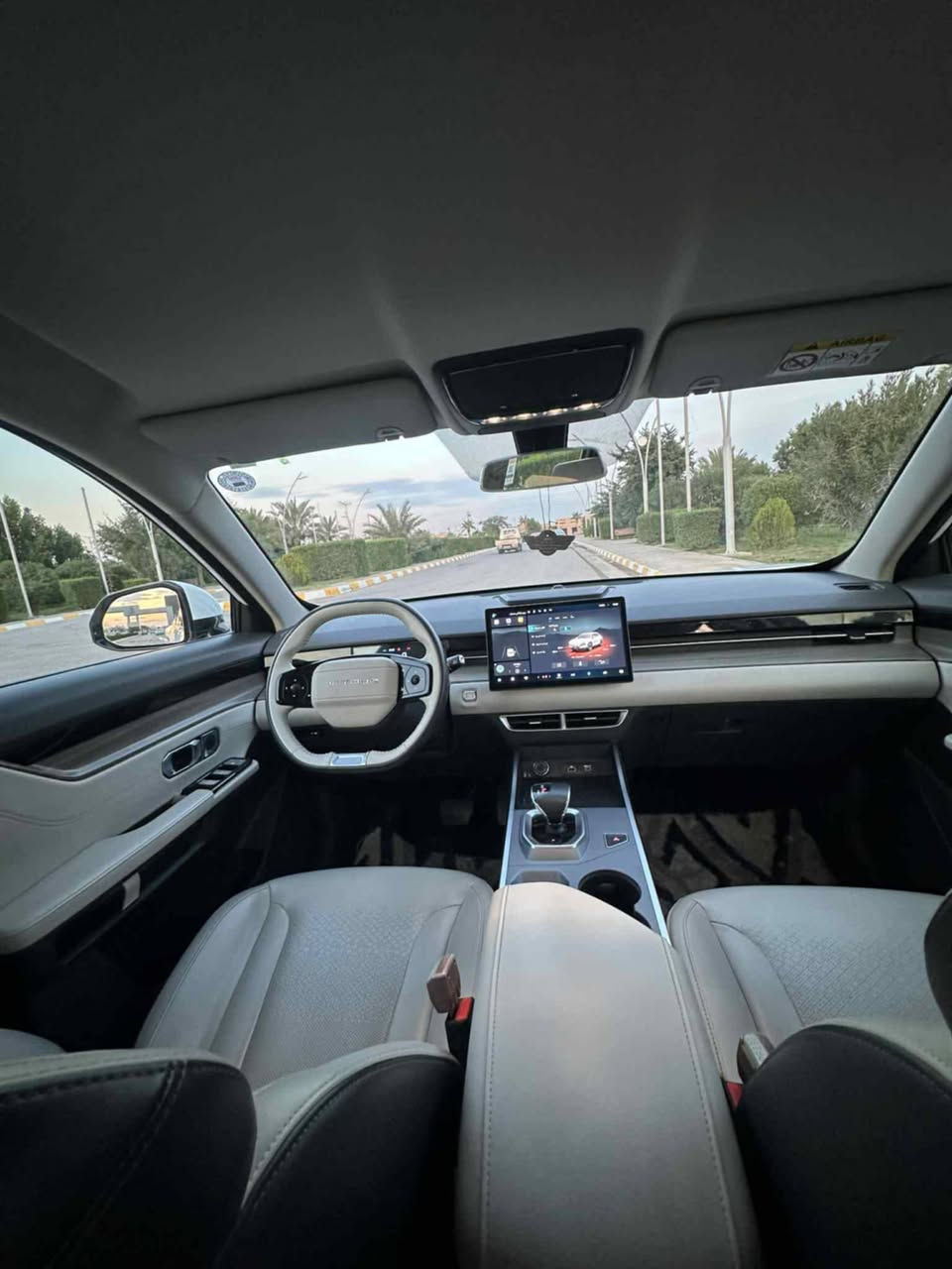 سلام عليكم جيتور دشنك موديل 25 مكفول رقم أربيل مميز داخل ابيض ملكي لسياره بسمي شرط لتحويل   ماشيه ٣٠ ألف  مواصفات نص فول محرك ١٥٠٠ تيربو مكان لسياره الأنبار قضاء لحبانيه السعر ١٥٠$  اتصل على الرقم التالي ***********
