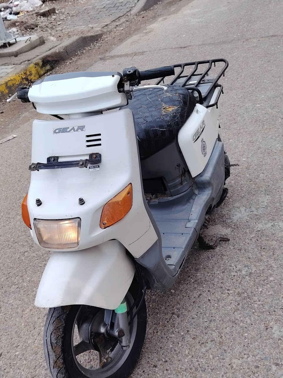 سلام عليكم دراجه بيكم للبيع دراجه خير من الله تشتغل هندر السلف يشتغل بس باتري يراد دراجه نضيفه اشاير لايت عالي ناصي كلشي شغال بيها دراجه حلوه السعر 275وبيها مجال مكاني شعب . .


**إذا كنت صاحب هذا الإعلان وتريد حذفه لأي سبب، رجاءا أرسل رسالة إلى الدعم الفني**