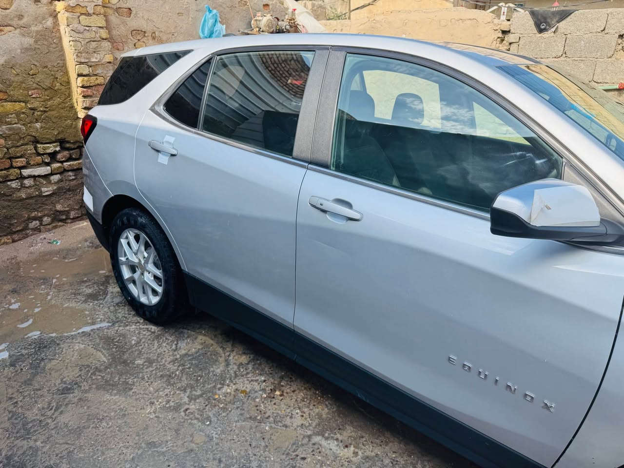 كوينكس موديل ٢٠٢٢ رقم بغداد باسمي وارد أمريكي بيها بنيد مصبوغ وربع من الجاملغ بي بارد ومرشوش مكان البارد فقط والجنطه مثل ما موضح بالصور من امريكا وبقت نفسها سياره خير من الله كلش حلوه وجديده للاستفسار الاتصال *********** الشطره, ذي قار
