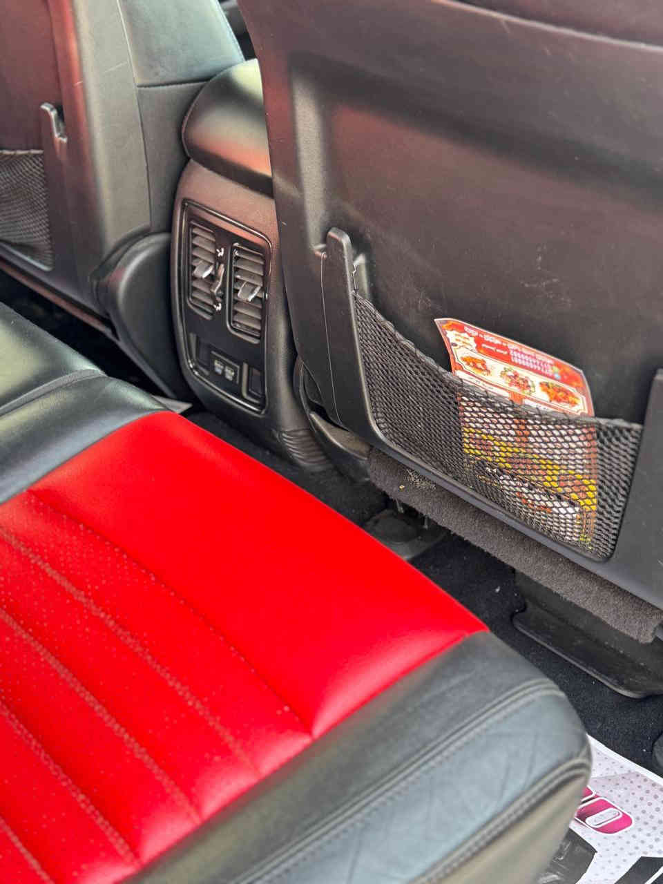 السلام عليكم 
للبيع جيب ٢٠١٩

وكاله هارلم وارد خليجي 

مواصفات S

معروفه مواصفاتها 

فوول مواصفات ١/١

تخم تاير جديد 

محرك ٦ سلندر 

كفاله عامه سياره 

بدون ضربه بدون صبغ 

سياره جديده لك 

ماشيه ٤٠ الف كيو

موقع بغداد 

سعر ٣٤٠ ورقه وبيها مجال بسيط 

الاستفسار 

*********** 

احمد
