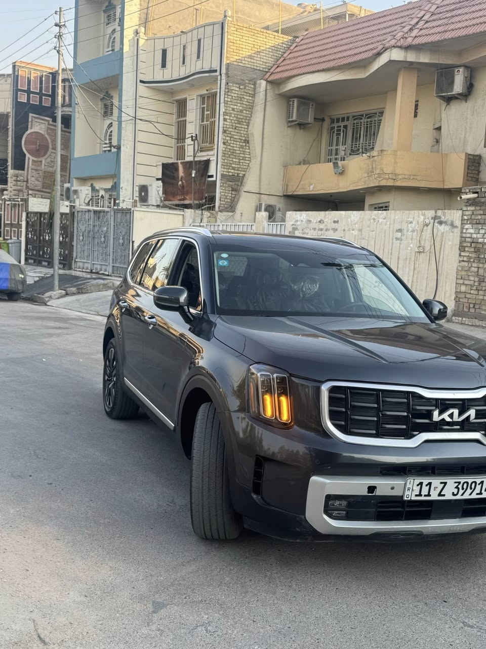 كيا تلورايد 2023 xin-sx
ماشية 48000mil
محرك 3.8 4x
موصفاتهة 
1-رادرات امامي+خلفي+جانبي
2-تحديد مسار 
3-كامرات 360
4-صندوق كهرباء
5-لدات داخلية ابواب + دشبول 
6-تدفئة + تبريد كشنات 
7-كشنات كهرباء 
8-مساج كشنات
9-لايت زنون 
10-ويل 20
11-سستم سماعات هارمن كاردن 
12-دبل فتحتة سقف
13كشنات منفصل vip
14-دخول ذكي 
15-تحذير قيادة عند الخروج عن المسار
16-كشنات خزن ميموري
17-تبريد مركزي + تحكم مناخي منفصل 
18-بردات ابواب 
19-مراية وسطية تحكم تضليل
وبعد هواي موصفات 
سعر285 وبيهة مجال بسيط

رقمي ***********

