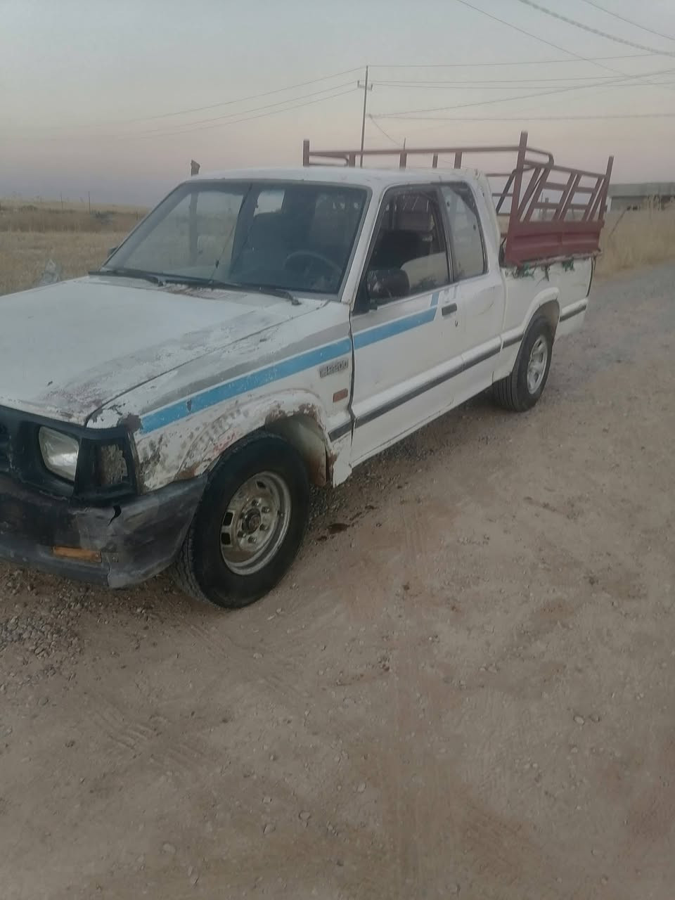 بيكم ماصده موديل ٩٣ محرك ٨بخ شرط لاصرف ولا نفخ كيرشرط ٥نمر رقم ألماني سنويه عضم كابون بانزين السعر ٣٤ وبيه مجال ***********
