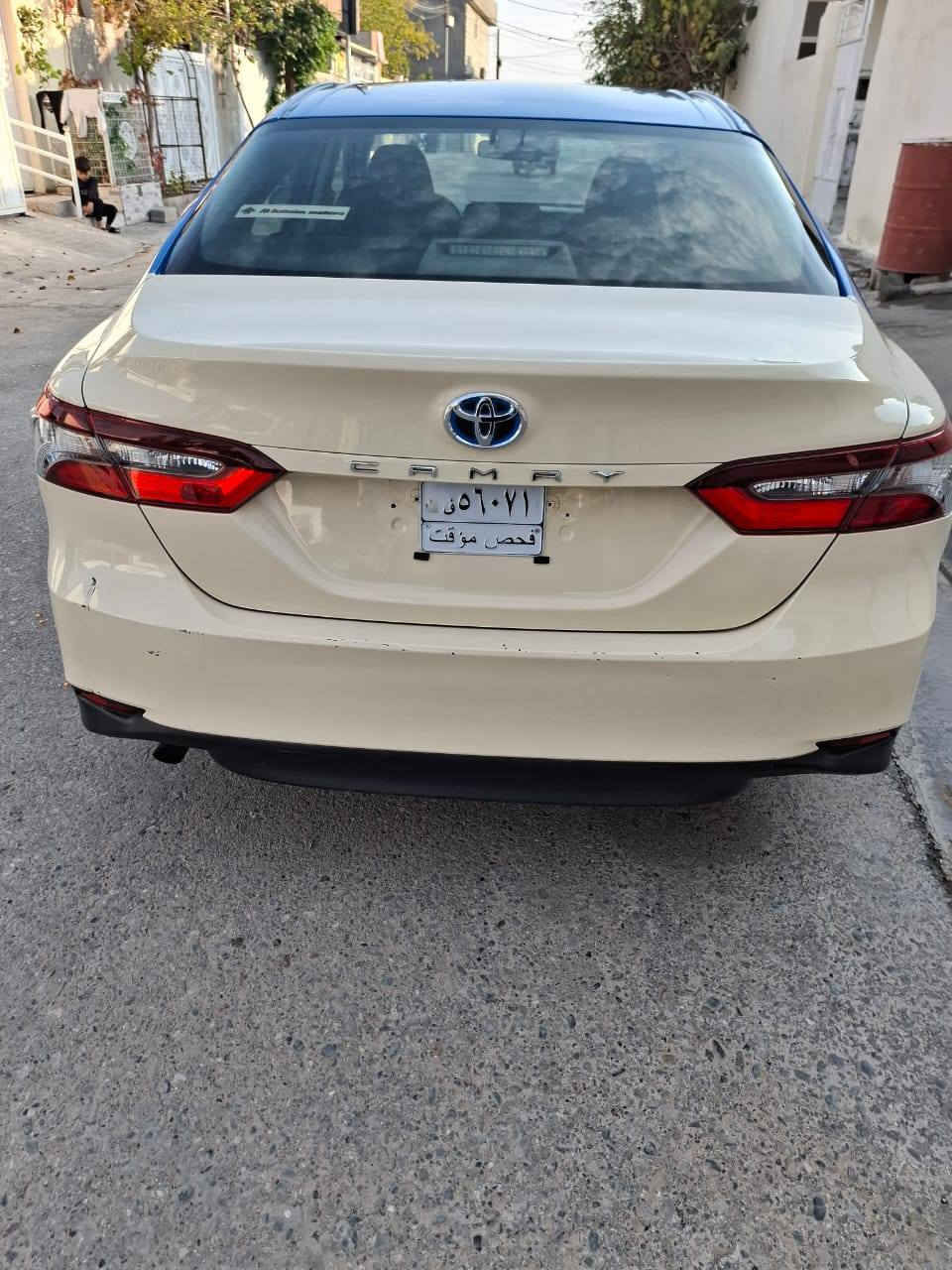 کامری ٢٠٢٢ هایبرید 
٤٨١٠٠٠ کم  ڕۆیشتوە
بەشەرتی گێر و مەکینە برخوی بانەدراوە
بێ بۆیاغ  بێ لێدران 
تەنها پێشی دەعمیکی بچوکی هەیە بێ ناوگرتن
دوو پەڵە بچوک بویاغی هەیە
ڕەقەم کاتییە
نرخی ١٤٥ گەڵا و مەعامەلە
ژمارەی مۆبایلی خاوەنی 
***********

*********** الرمادي, الأنبار
