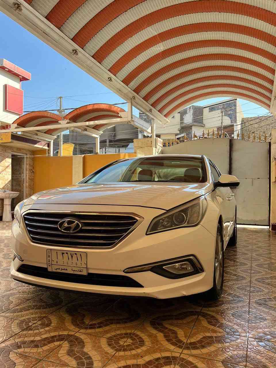 سوناتا 2015 خليجي
محرك 2400 (دووش)
كشن كهرباء
مري شفط 
اشاير بالمري
قطعتين تبريد
كشنات جلد
حساسات خلفيه
3 انظمة قياده 
تحكم بالسترين 
ماشيه 160 الف كيلو متر
مكاني ديوانيه 
للاستفسار ***********
