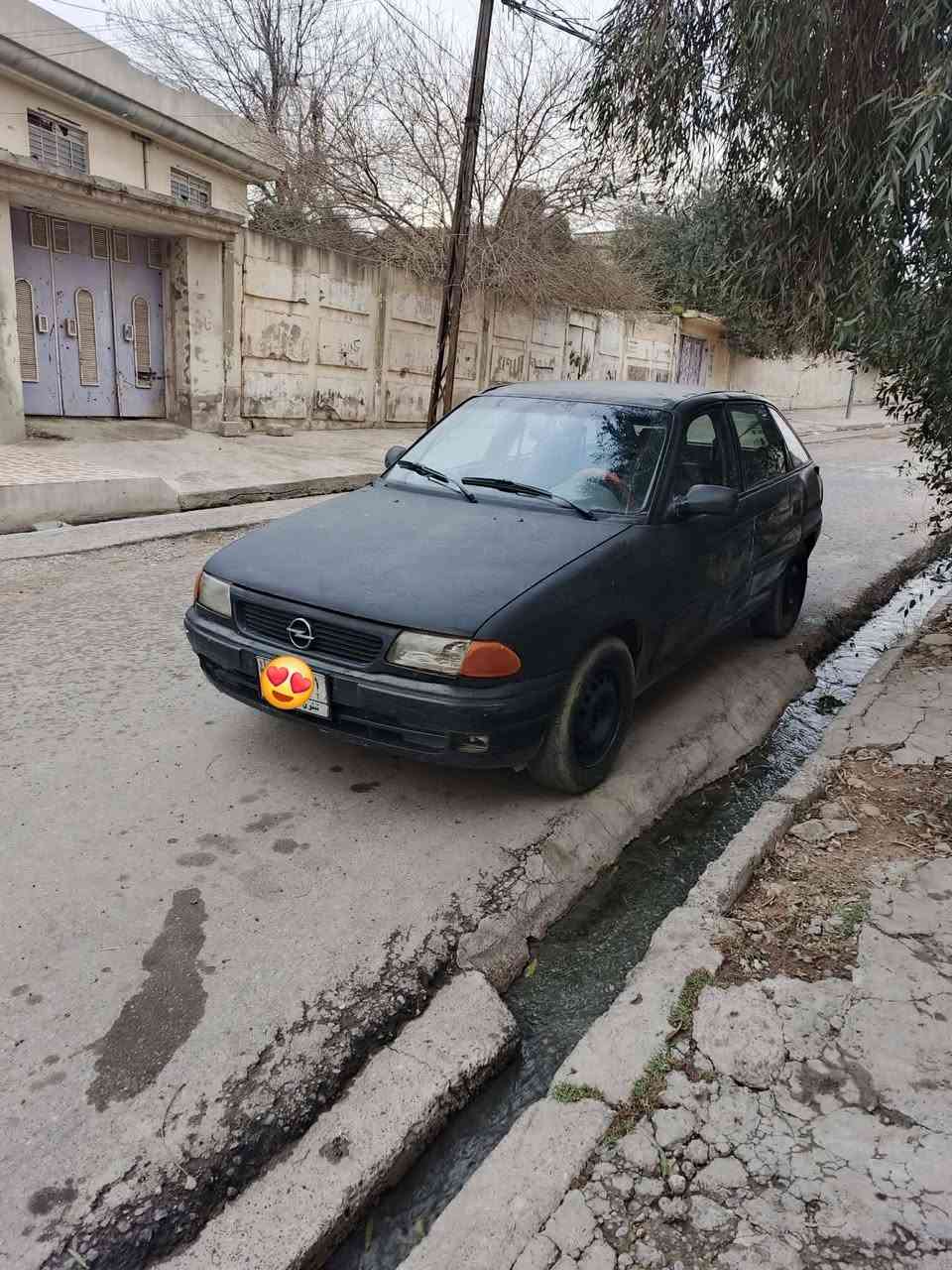 للبيع أوبل استرا
 حجم المحرك ١٨ 
كير محرك شرط
رقم الماني سنويه خضرة صحبها شرعي مسافر
 بيها وكله ٢٠١٤  
يعني ما تحول ابيعك وكالة

 السعر 15 قفل


**إذا كنت صاحب هذا الإعلان وتريد حذفه لأي سبب، رجاءا أرسل رسالة إلى الدعم الفني**