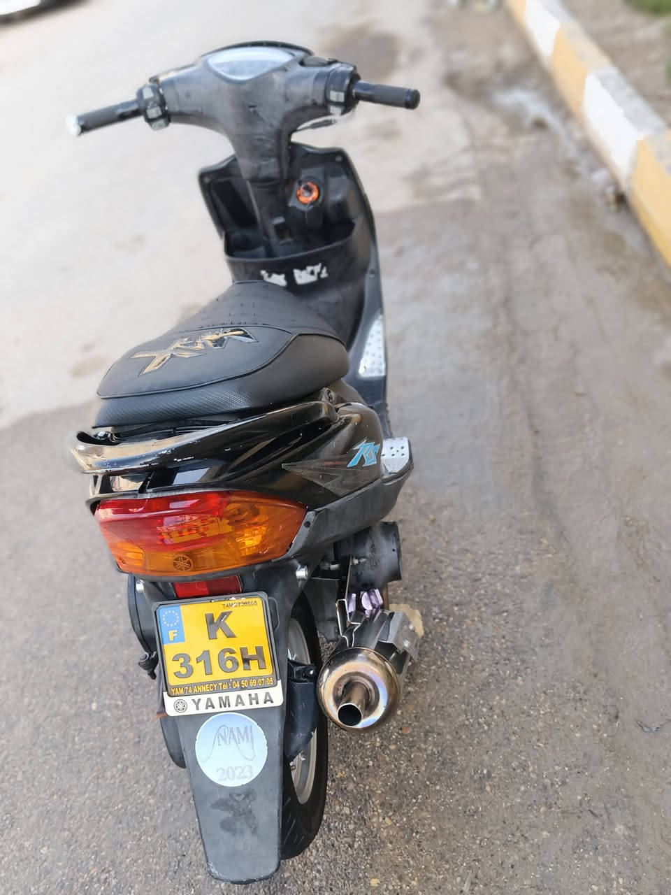 دراجه ماكس للبيع مكينه بلاد ما مفتوحه دراجه مختمه  من تاير للتاير كلشي شغال بيه مزوده تزويد حلو دراجه فول ماذب عليه ربع فقط دهن وبانزين شلعه ومعدل طيران شرط  السعر 650وبيه مجال قليل عنواني ناصريه مركز الاتصال ***********
