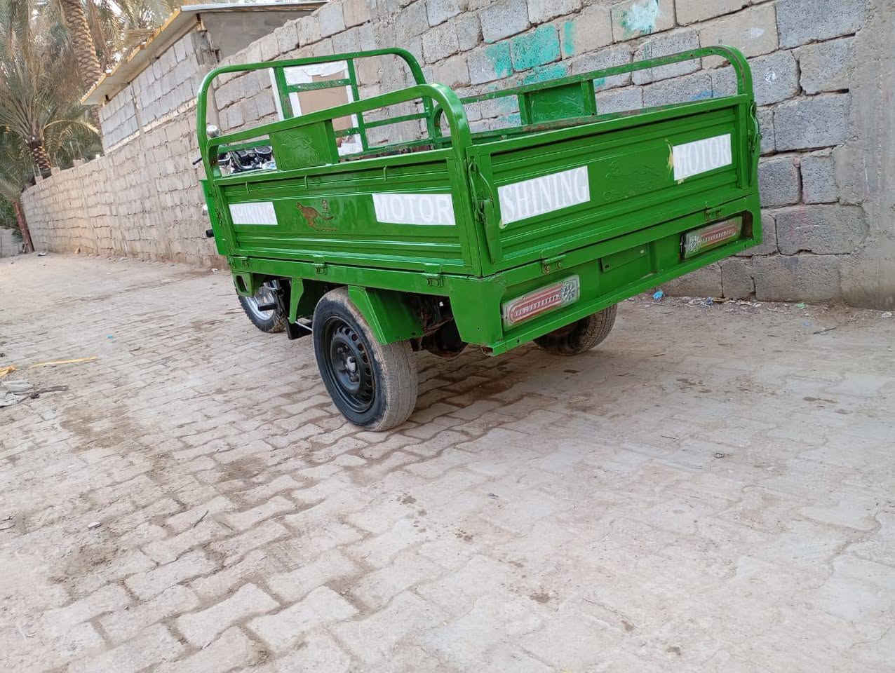 ستوته للبيع موديل 2020 مقفوله كفاله عامه اوراق اصولي باسمي المكان كربلاء طويريج السعر١٥٠٠هذا رقمي***********
