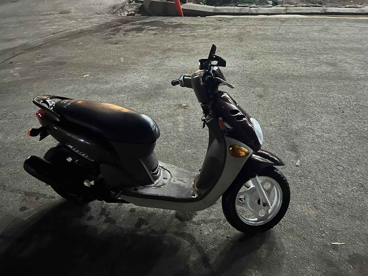 فله للبيع لون جوزي الدواخل جوزيات الدراجه مكفوله كفاله عامه صاله 3اشهر من جبتهاا السعر 950وبيهاا مجال بسيط كلشي شغال  مو شراي لا تعبني ***********هذه رقمي
