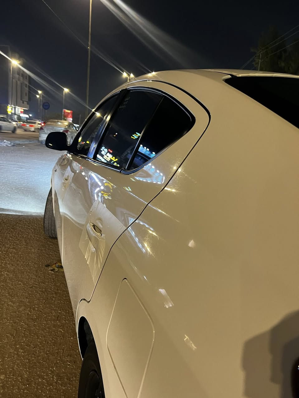 نيسان سني مديل 24 كفاله ماعده كارت بالجاملغ اثر شخط سياره جديده بمعنى الكلمه تجي وتشوف بعينك نضيفه وستخدام شخصي وكاله عندي بيها سياره اربيل رقم انكليزي ربع متصرف مدوشمه ارضيه وكشنات وضعيه فول سياره ما عايزه برغي تطلع وتتونس 
***********
