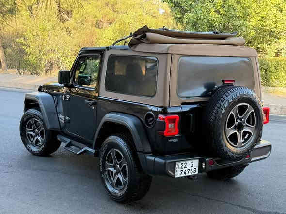 جيب رانكلر سبورت 2021
سعر جدآ مناسب (( 200 )) ومجال بسيط
*********** 
***********

حادثها فقط تاير (( بدون صبغ )) 
بدون تبديل بدون بارد كفاله عامه 
 
رقم اربيل الجديد سنويه جديده هزة جديده

محرك اربعه سلندر توربو وضع شركة

مواصفات السياره فول فول .. رادار امامي .. رادار جانبي .. كشنات هيتر .. سترين هيتر .. شاشة وسط .. كاميرا دواره .. كيجات الكتروني .. بصمة تشغيل .. تشغيل عن بعد .. دمام خلفي بلاد .. لايتات ليد .. بك لايتات ليد .. مري كهرباء .. 

ماشيه 80 الف فقط 

طخم تايرات دانلوب جديد

صدر امامي خلفي كامل مبدل جديد

دهن + فلاتر كامل مبدل جديد

سياره جاهزة كلها ع وضع الشركة
