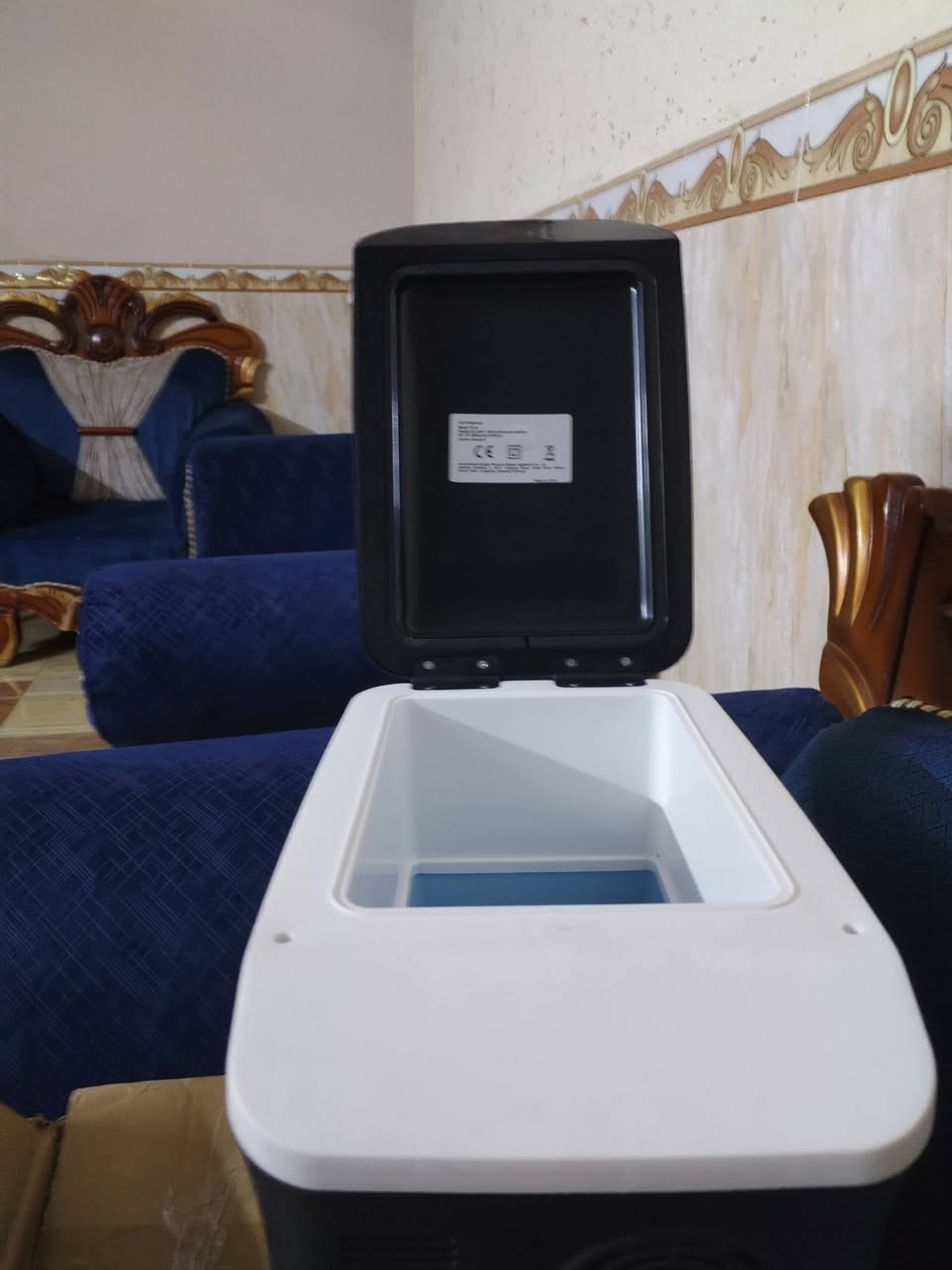 ثلاجة سيارة أصلية وترهم للتخييم تشتغل على عالجداحة سيارة الثلاجة تشتغل تبريد تدفئة ٣٥ قفل


**إذا كنت صاحب هذا الإعلان وتريد حذفه لأي سبب، رجاءا أرسل رسالة إلى الدعم الفني**