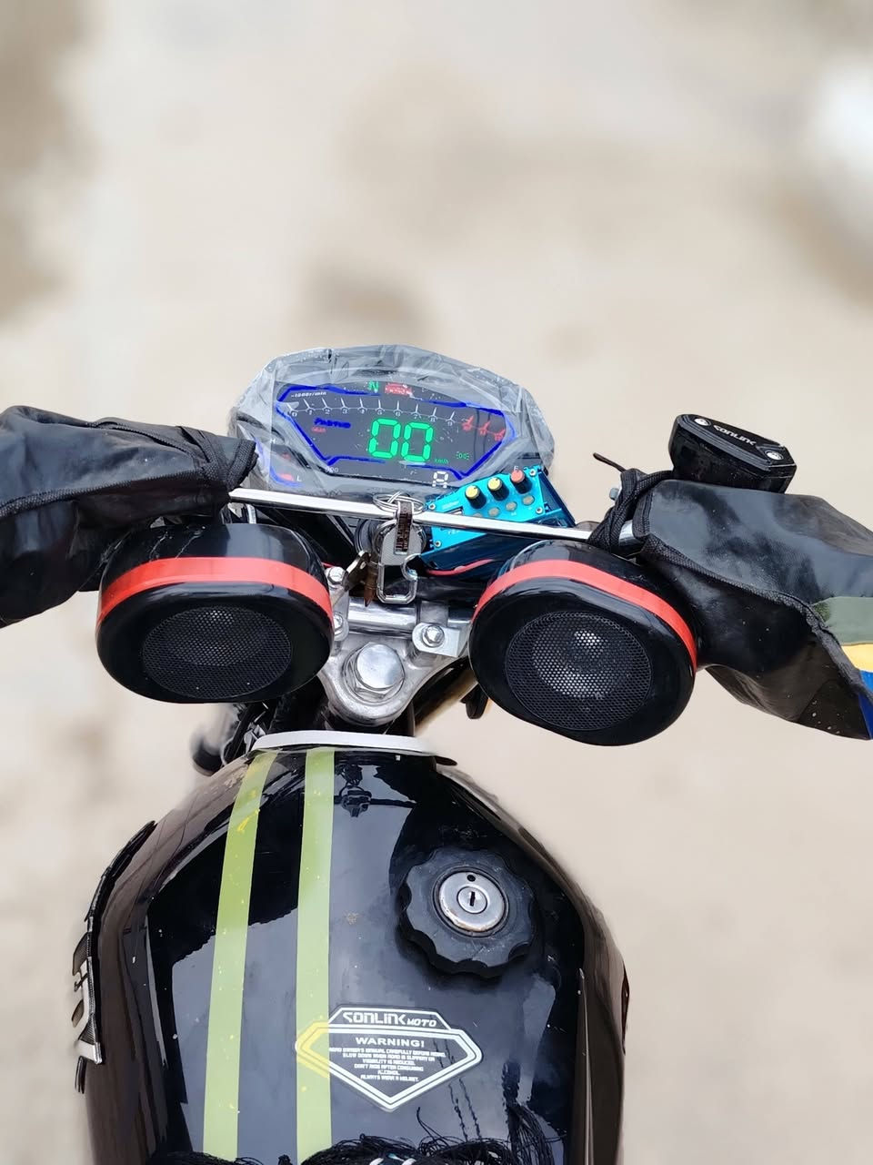 دراجه سونك للبيع موديل ٢٣ محرك مامفتوح شرط الفحص النضافه كدام عينك
مابيها نقص سعر ٥٠٠ وبيها مجال للطيبين مو شراي لا تعبني موجود خاص ورقم ***********
