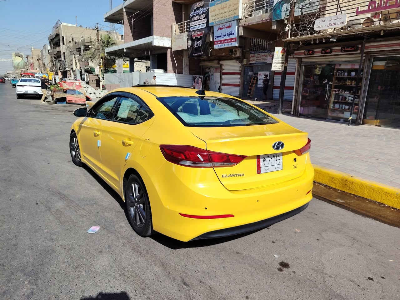 سلام عليكم النترا موديل 2018 جديده بمعنه الكلمه فول واحد ع واحد اعله فئه بل النترا
فتحه تحكم ستيرن جهتين شاشه كامره خلفيه كشنات جلد ومدوشمه  تدفئه تبريد بيانو رادارات بصمه جنطه بصمه داخلهه ملكي نضام ايكو لايت زنون بعد هواي مواصفات بيهه  سياره جديده بمعنه الكلمه وجاهزه من كلشي صدر أمامي خلفي جديد تخم تاير جديد تبريد ثلج ترايك وين متريد رقم بغداد مشروع وطني تحويل مباشر سياره ماشيه 103 حقيقي شرط وين متريد افحص ليبل واحد سياره مال جناي وبل عافيه ع ياخذهه مكانهه بغداد شراي يتصل على رقم ***********
