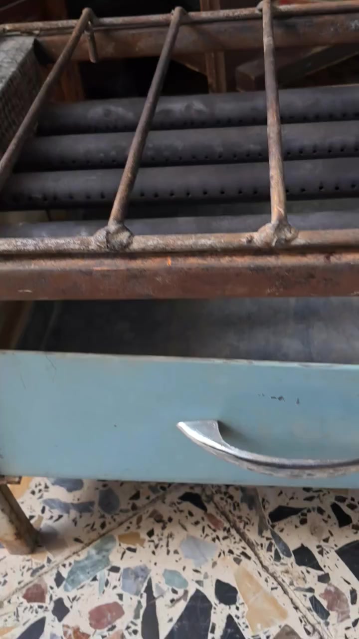 شواية صناعة عراقيه قديمة


**إذا كنت صاحب هذا الإعلان وتريد حذفه لأي سبب، رجاءا أرسل رسالة إلى الدعم الفني**