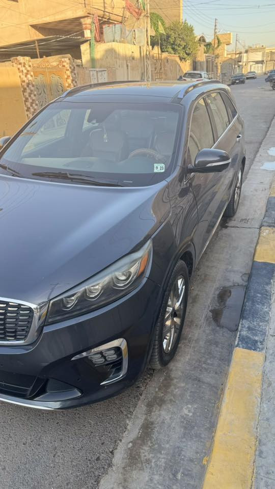 ‏ (2019 SXL ).
رقم بغداد مشروع وطني
ماشية 84 الف ميل قابلة للزيادة

مواصفات (1/1)
المواصفات

بصمة ابواب وصندوق  
سقف بانوراما  
محرك 6 سلندر 3300 Gdi
سبعة راكب 
كامرة خلفية دوارة تفتر وية الستيرن مع كاميرا امامية مع كامرتين جانبيه يعني (4كامرات)
داخل جلد عسلي مميز 
خزن ميموري للكشنات
قيادة ذاتية شبه الية
 التحكم بواسطة رادار 
صندوك كهرباء ذكي يفتح عند اقتراب 
تبريد ذكي يخفض الضجيج عند الاتصال 
رادار النقطة العمياء 
مري شفط وقلاب عند الرجوع الى الخلف
نظام البقاء في المسار وتنبيه عند الخروج عن المسار عند النوم او عدم الانتباه
نظام التوقف الالي 
نظام AUTO HOLD الوقوف اثناء الازدحام
نظام DRIVE MOOD يحتوي على 4 انظمة قيادة ( ايكو + سبورت + عادي + سمارت)
تدفئة وتبريد بالكشنات
شاشه كبيرة 
سماعات انفنتي مع دمام صوت عالي 
حساس اطارات رقمي مع التنبيه بمكان الانخفاض
شاحن لاسلكي
بردات خلفية بلادية بالابواب
لايت زنون يدور مع الاستيرن
تحكم استيرن كامل 
شاشة قراءة العطلات 
نظام جي بي اس مال خرائط
تدفئة ستيرن
تحكم كشنات فول جهتين مع خزن وضعيات 
حساسات خلفية
سايد بريك بصمة
بك لايت لد ليزري 3 عيون
نظام الترحيب عند الاقتراب الى السيارة
تدفئه بالكشنات الخلفية 
نظام AC 116V توزيع فولتية الكهرباء 
مدخل USB مع اوكس اضائة داخليه  
. نظام Wi-Fi الاتصال بالإنترنت  مع خرائط
نظام P.OFF قفل حساسات 
#السعر  215
للاستفسار واتساب  ادزلك صورها وسونارها وحادثها خلفي بسيط جدا عكس السايق او
الاتصال على ***********
