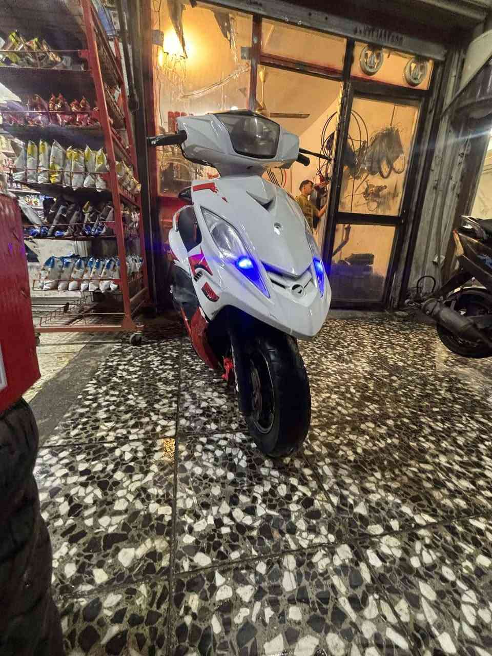 شباب للبيع أو مراوس ماكس عدله ناشفه ***********
