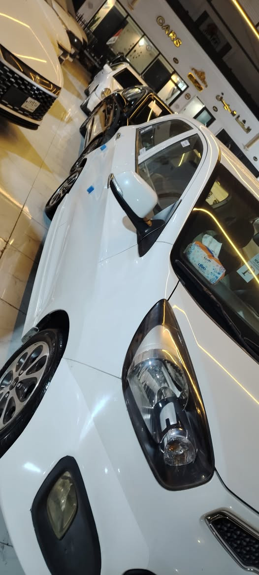 بيكانتو 2013 ماشية 180 رقم اربيل الجديد بيها قبغ الجنطة صبغ بلا دواخل السعر 80 للاتصال *********** // ***********
