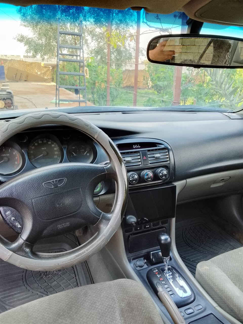 السلام عليكم سياره ابيكا موديل 2006 مكفوله كير مكينه حداديه تبريد بي نقص بس غاز سياره جديده ونضيفه السعر 50 وبيها مجال  بيع او مراوس عنواني ديوانية ***********
