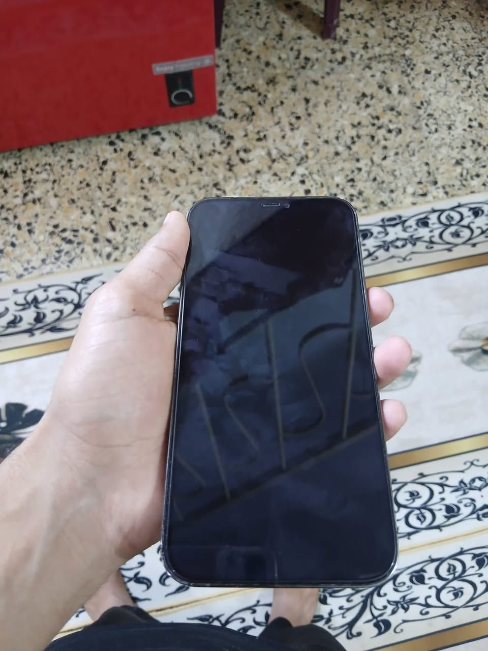 السلام عليكم 
أيفون 12 برو ماكس للبيع 
ذاكره 256
بطاريه 91
كلشي ما مبدل بي بلادي 
تجي تفحص شكد ما تريد شخط ما بي 
بطاريه خير من الله تبقى يوم كامل أو يوم ونص 
سعر 450 قفل 
عنوان ديالى بعقوبه 7 نيسان 
***********

