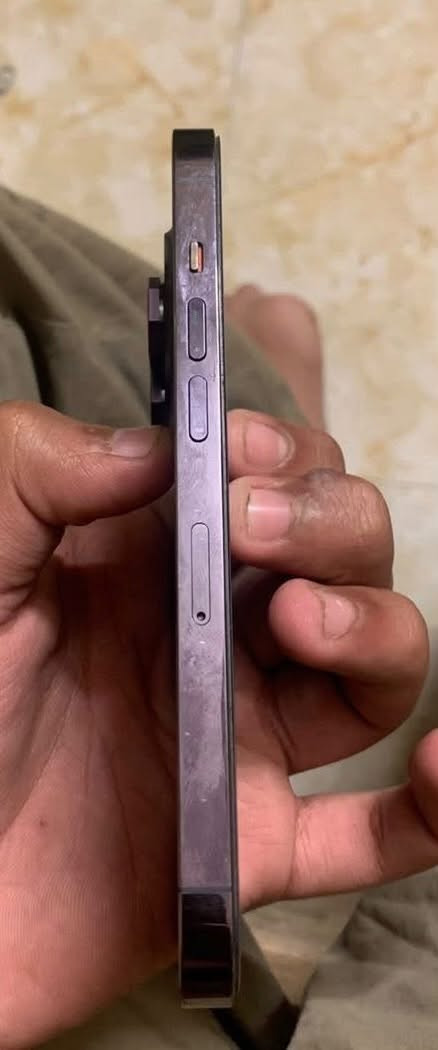 شلون الشباب
14برو ذاكره 128

مبدل بطاريه 100 وكاله ✔️

الجهاز تخطي 

السيمكارت متوقف فقط 

تكدر تستعمل شريحه اكترونيه يشتغل طبيعي

السعر 400✅
واتساب ***********
