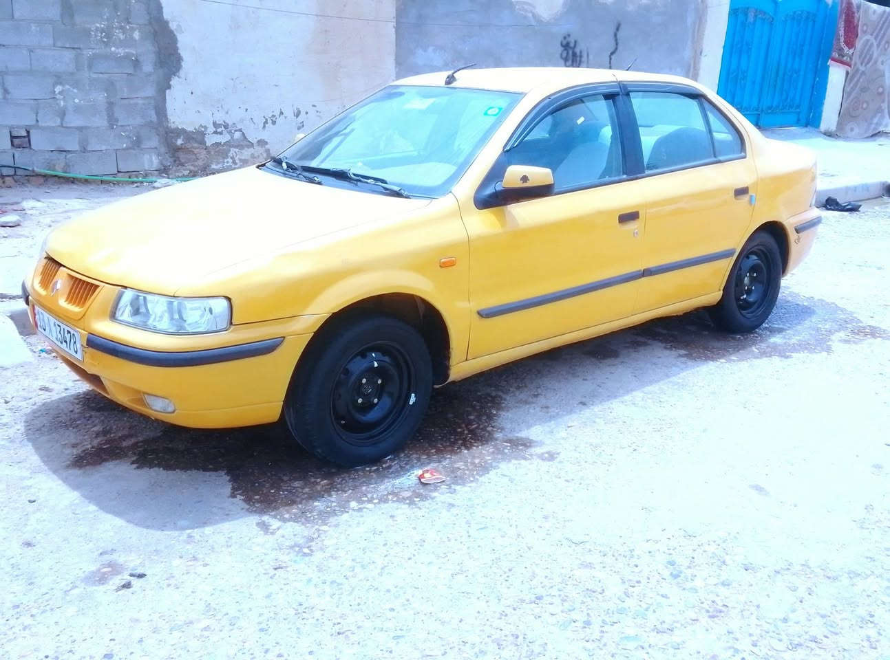 سلام عليكم سياره سمند للبيع سياره جاهزه سياره مصفره هيئه وغرامات سنويه جديده 2030 سياره موديل 11. 33  وبيه مجال   مكاني العمارة حي نداء***********
