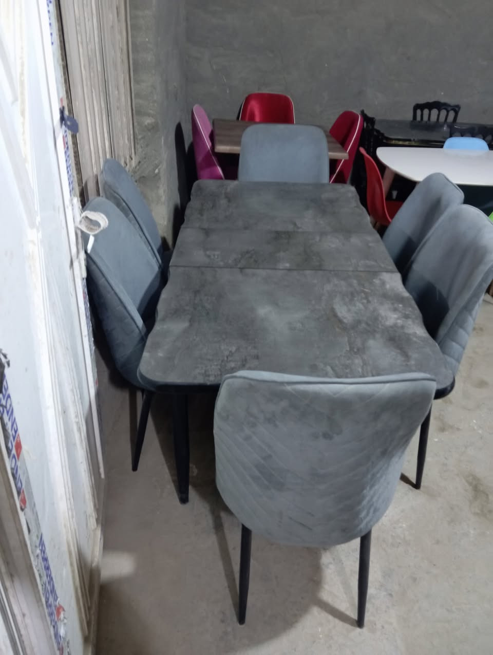 ميز طعام تركي جديد ٦ كراسي سلايت العنوان بابل المدحتيه قرب معهد ستاذ خالد مقابيل المنتزه لاستفسار خاص ***********
