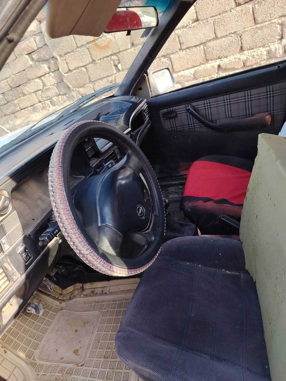سلام عليكم
للبيع سياره اوبل كاديت جنطه 🚧

موديل 1991 🚙

رقم دولي 🌍

سياره جاهزا النضافه كدام العين 👀

صاحبها الشرعي اسكي موصل تحويل مباشر ✔️ 

السعر 18 بيها مجال للشراي $

السياره موجوده في زمار 📍

صاحب السياره اتصل ***********
