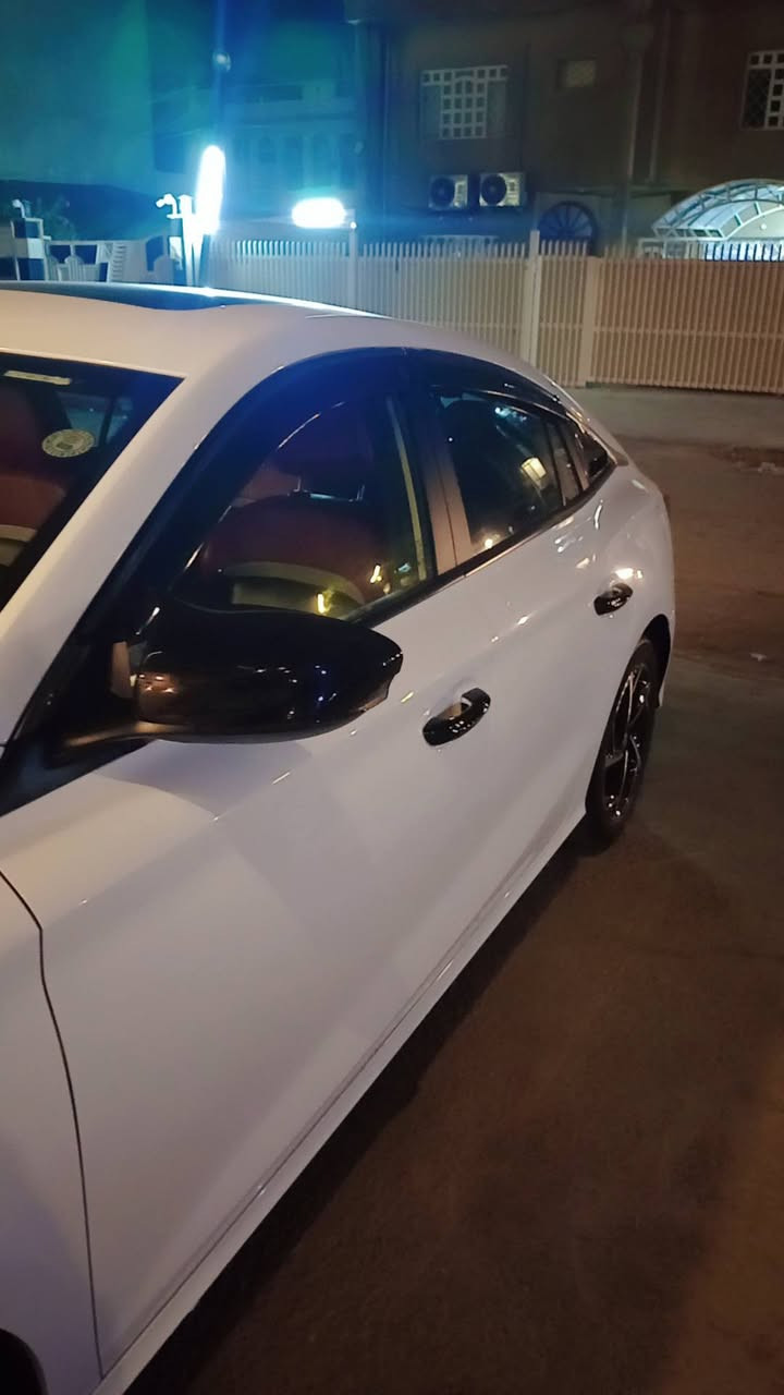 اسلام عليكم
MG. GT
خليجي 2022
بيه حالوب بل بنيد 
ماشي 48
مواصفات فول 
سعر 115
***********
