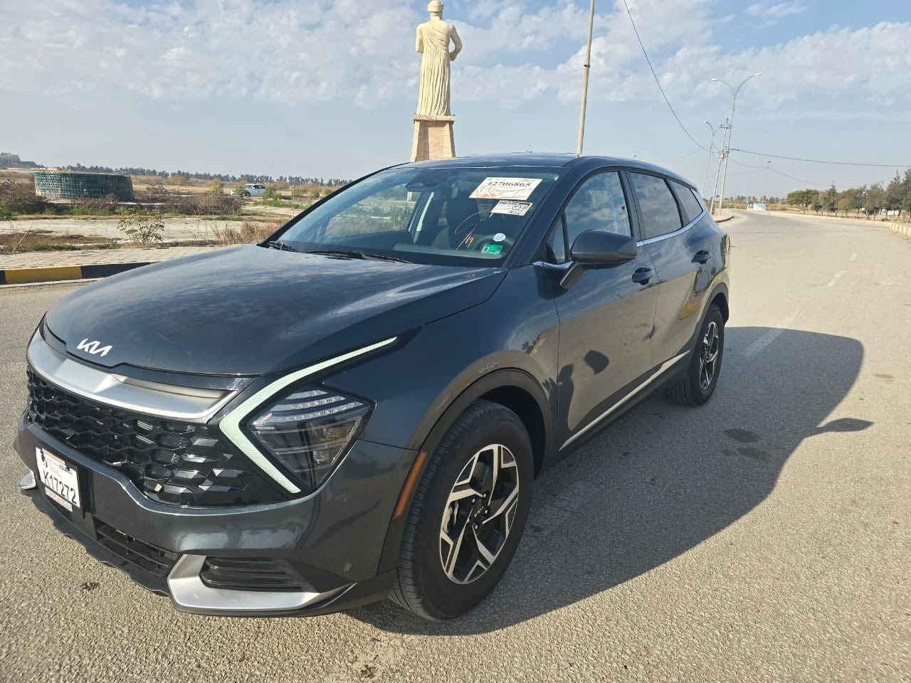 السلام عليكم 
  كيا سبورتج موديل 25
زيرو ماشيه 500ميل
مواصفات السيارة عاديه
محرك ٢٥٠٠ تنفس طبيعي 
رادار امامي 
سويج
سياقة ذاتية
تحديد مسار 
شاشه +كامره + حساس
سايد بريك بصمه 
تبريد قطعتين 
كير 8
حادث السيارة فقط تبديل بنيد نفس الون
والباقي كفاله 
رقم الهاتف
***********
