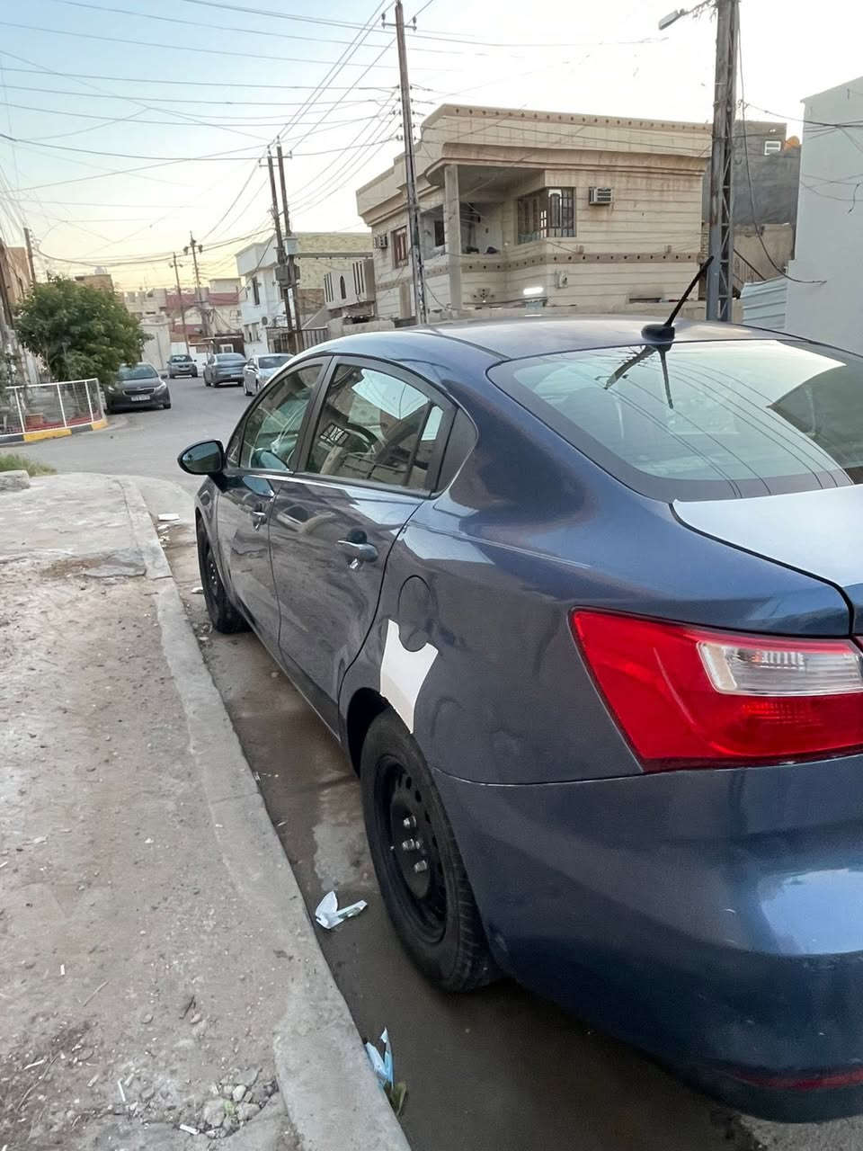 كيا ريو 2016
مكينه ،گير ،كهربائيات وضع شركه برغي ما مفتوح بيهن 
تبريد ،تايرات ،باتري ،جدد
حادثهه جاملغ وقبق جنطه (قبق الجنطه مبدل والجاملغ مصلح)
بأسمي 
السعر ٩٤$ 
 بغداد -حي العامل 
***********
