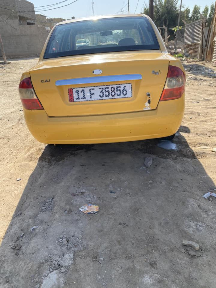 طيبه موديل 2015 مكينه كير  زينات  رقم بغدد  تحويل  ثاني يوم  رقم نكليزي   تبريد شغال سياره جديده بس بيها مكانات صبغ قليله  كهربايات  جدد داخلها  نضيف    سعر 38بي مجال مكان الارفلي خلف محطه الابتسام رقم ***********
