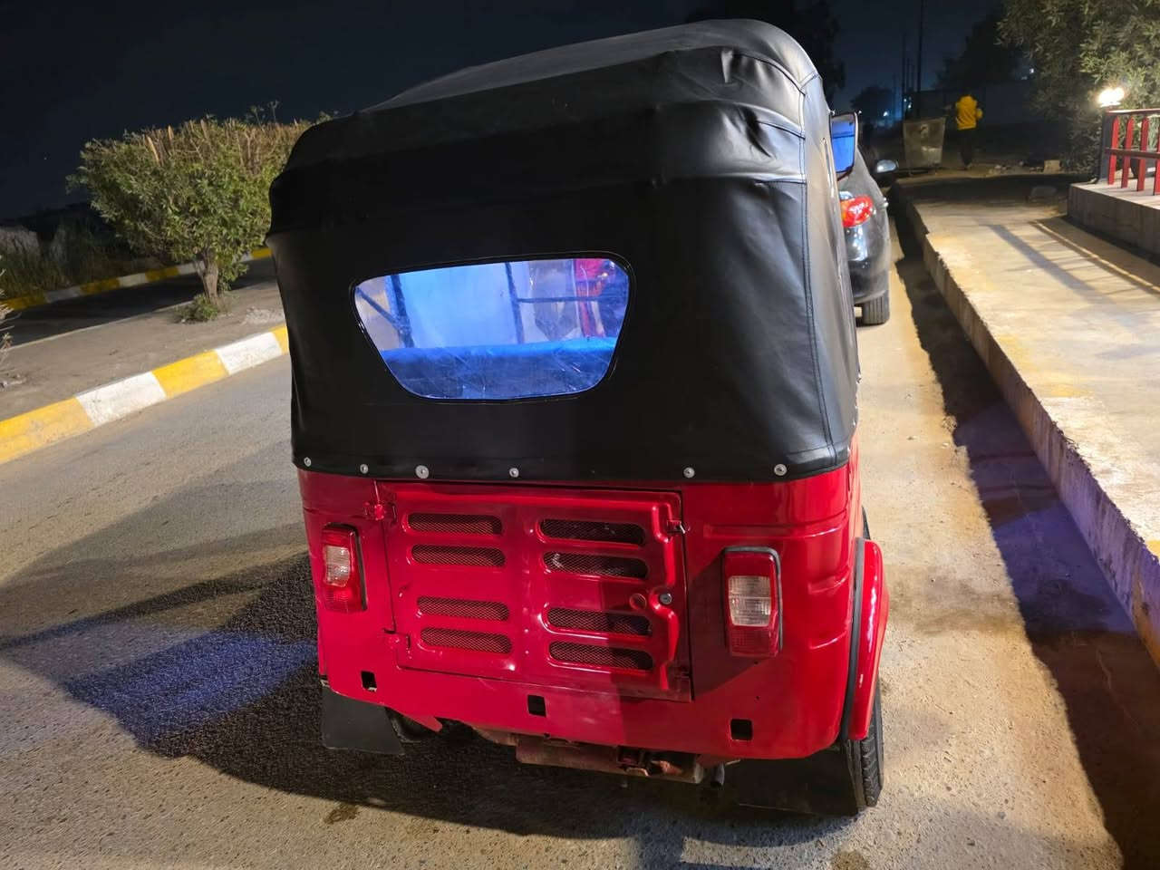 تكتك للبيع موديل 2018  محرك 20كفاله والكشر معمر جديد اي اخياس ماكو صبغ عام والارضيات مزفته ومصبوغه السعر5250 وبيها مجال7748297162


**إذا كنت صاحب هذا الإعلان وتريد حذفه لأي سبب، رجاءا أرسل رسالة إلى الدعم الفني**