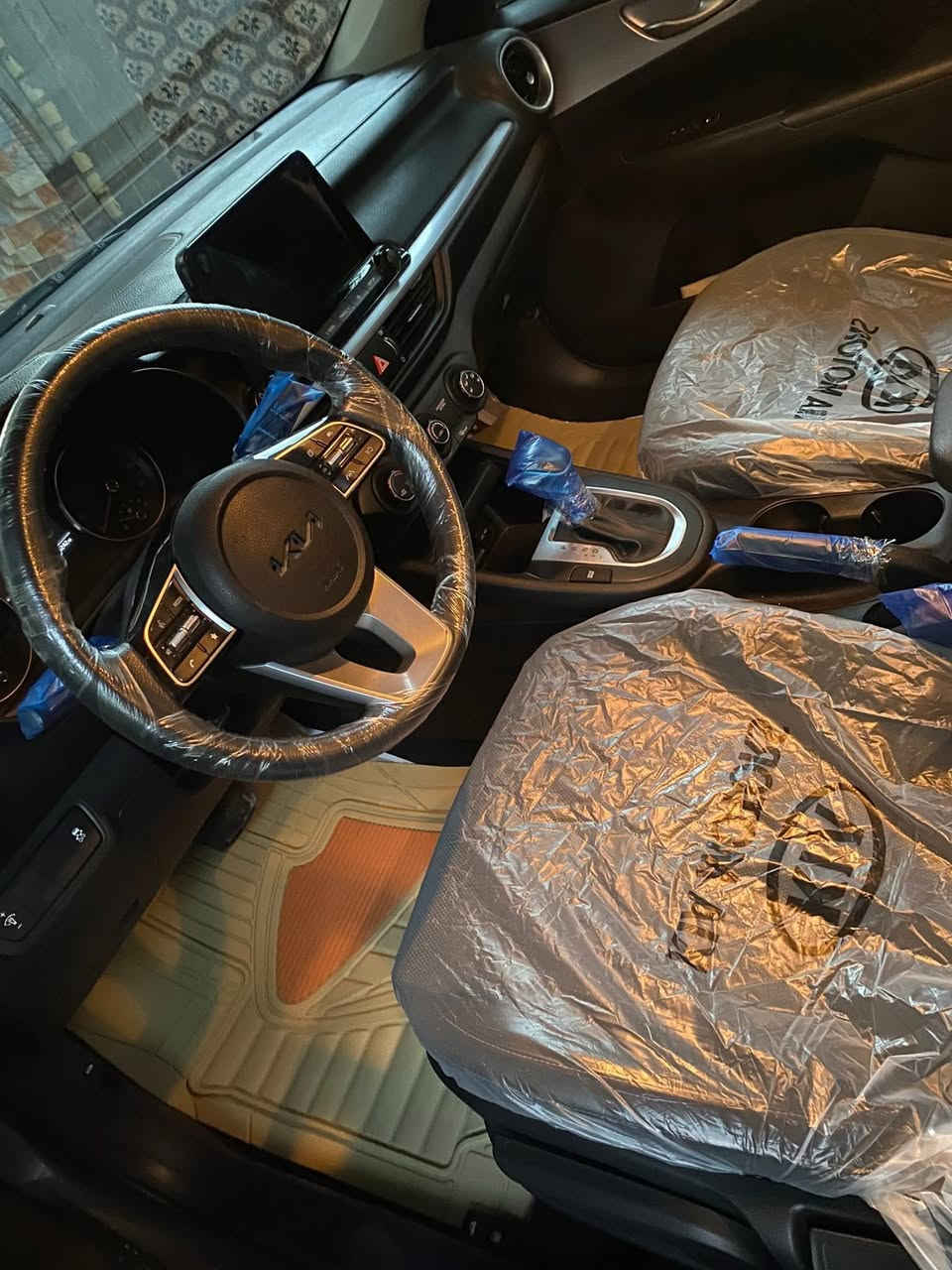 فورتي 2022 للبيع
حادثها ربع البنيد صبغ فقط وماواصل للشاصي 
حادثها مرفق بلمنشور
نص فول -
شاشه جبيره
تحديد مسار
توقف ذاتي 
رادار امامي كروس سرعه تنبيه ⚠️ الخروج عن المسار قياده ذاتيه كامره خلفيه 
السياره ماشيه 52mi 
رقمها كربلاء باسمي شرط التحويل 
محرك 2000دوش 
محرك وكير مكفول لايت عدسة ابيض تبريد تدفئه شغال
السعر 158ورقه وبيها مجال 
رقمي ***********
