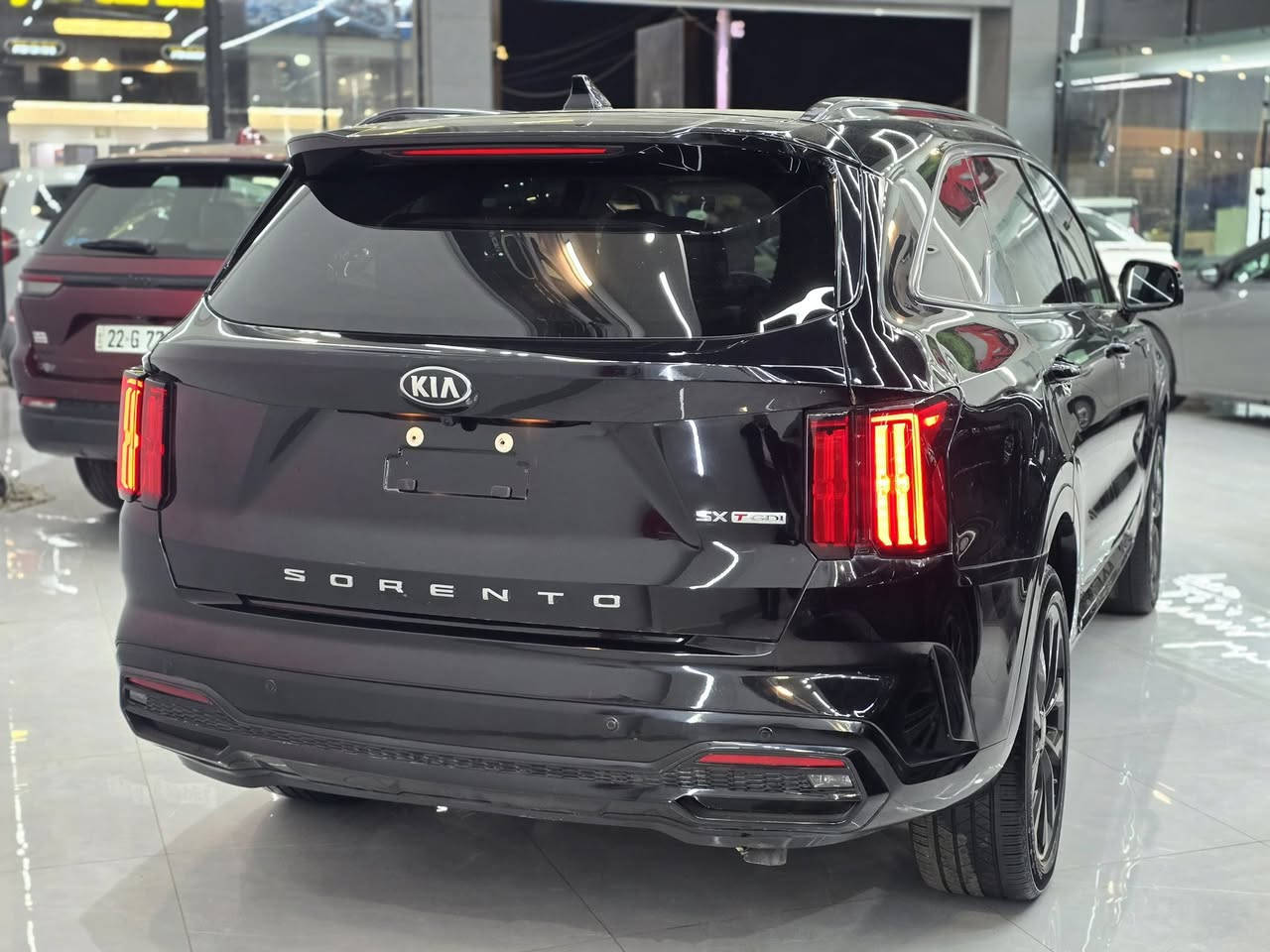 كيا سورينتو - Kia Sorento

الموديل: 2023
المسافة المقطوعة: 25,000 Mile
المحرك: 2.5L 4 Cylinder Turbo
ناقل الحركة: AT-8
الصناعة: امريكية
اللون: اسود
رقم السيارة: كاتي شمالي
عدد المقاعد: 7 VIP

🔸 المواصفات: SX

سقف پانورامي - مقاعد جلد - مقاعد كهرباء وتدفئة - صندوق شفط - حساسات - كامرة خلفية - شاشة كبيرة - تحكمات ستيرن - وضعيات قيادة - مثبت سرعة - مانع اصطدام امامي وخلفي

🔺 الضرر: باب خلفي مبدل بلادي
جاملغ امامي مبدل سرقة (بدون حادث)

-السعر: 23,200$

📍العنوان: اربيل. شركة باب المرزوق
شارع ١٠٠، قرب مصنع الببسي

للتواصل واتساب او عبر الخط:
***********-☎️
***********-☎️

