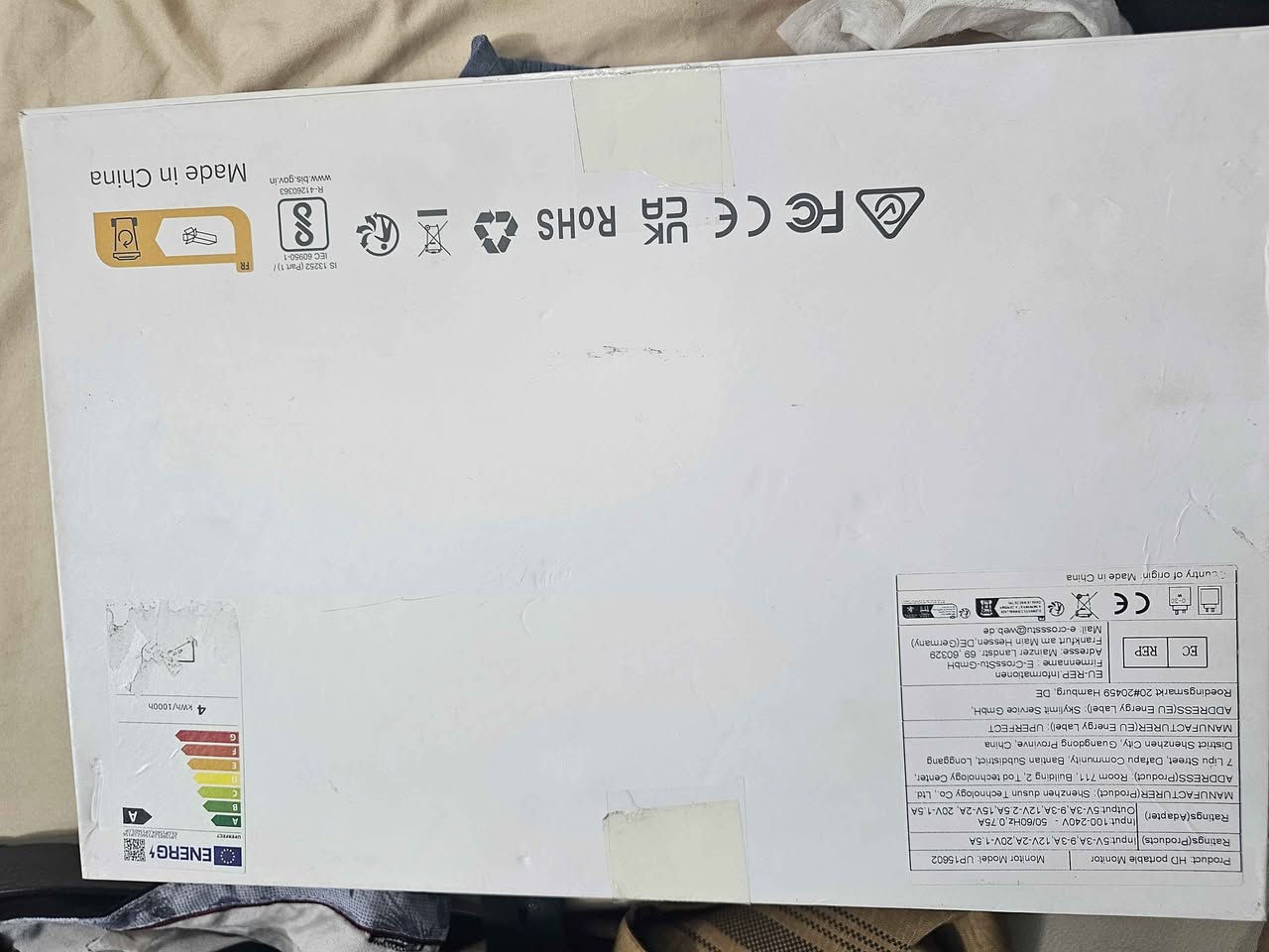 للبيع: شاشة محمولة (Portable Monitor)
​المواصفات التقنية:
​الموديل: UP15602
​الشركة المصنعة: Shenzhen dusun Technology Co., Ltd.
​الطاقة (المدخلات): 5V-3A, 9-3A, 12V-2A, 20V-1.5A
​المنافذ المتاحة: Type-C (C1, C2)، ومنفذ HD
​المحتويات: الشاشة مع كامل ملحقاتها ودليل المستخدم الأصلي داخل الصندوق. النجف, العراق


**إذا كنت صاحب هذا الإعلان وتريد حذفه لأي سبب، رجاءا أرسل رسالة إلى الدعم الفني**