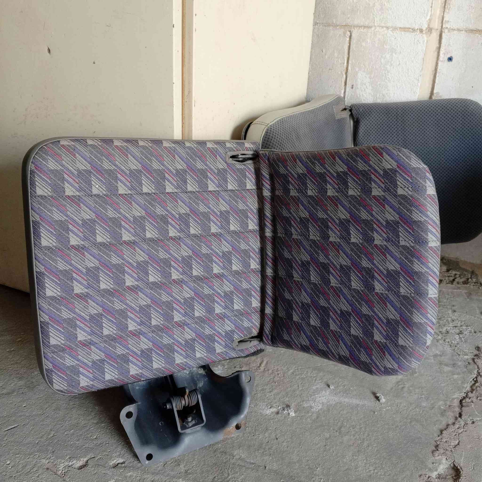 السلام عليكم قلابيات جدد مع دركه كراون جديده مكاني بابل 
***********
***********
