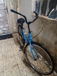 للبيع بايسكل السعر 60 وبي مجال  للتواصل  07805880653