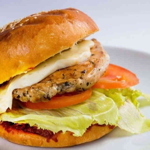 مطعم تراث الجنوب فرغ الغربي كله موجود عنوان سوق الشيوخ الصاعنه قرب حجي فاضل ***********
