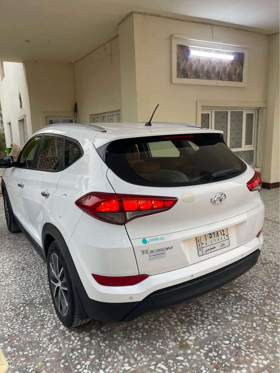 توسان 2017 خليجي 
رقم بابل 
اللون ابيض ماشيه 114 حقيقي 
مواصفات السيارة 
بصمة تشغيل 
باب ترحيب 
تشغيل عن بعد 
تبريد قطعتين 
ليدات 
3 انظمة قياده 
Sport 
Eco 
Normal 
مري شفط 
محرك 2000 دوش المرغوب 
محرك وگير مكفولات 
سيارة مال بيت وممتعوبه نظيفة كلش السيارة 
ضرر السيارة بيها صبغ وبارد عل گد شبر بين باب السايق والوراها اثر ضربه كلش خفيفة وبالعافية على الياخذها 
سعرها ب177  وبيها مجال وترهم مراوس اذا عجبتني سيارة 
التواصل خاص ♥️ حلة, بابل


**إذا كنت صاحب هذا الإعلان وتريد حذفه لأي سبب، رجاءا أرسل رسالة إلى الدعم الفني**