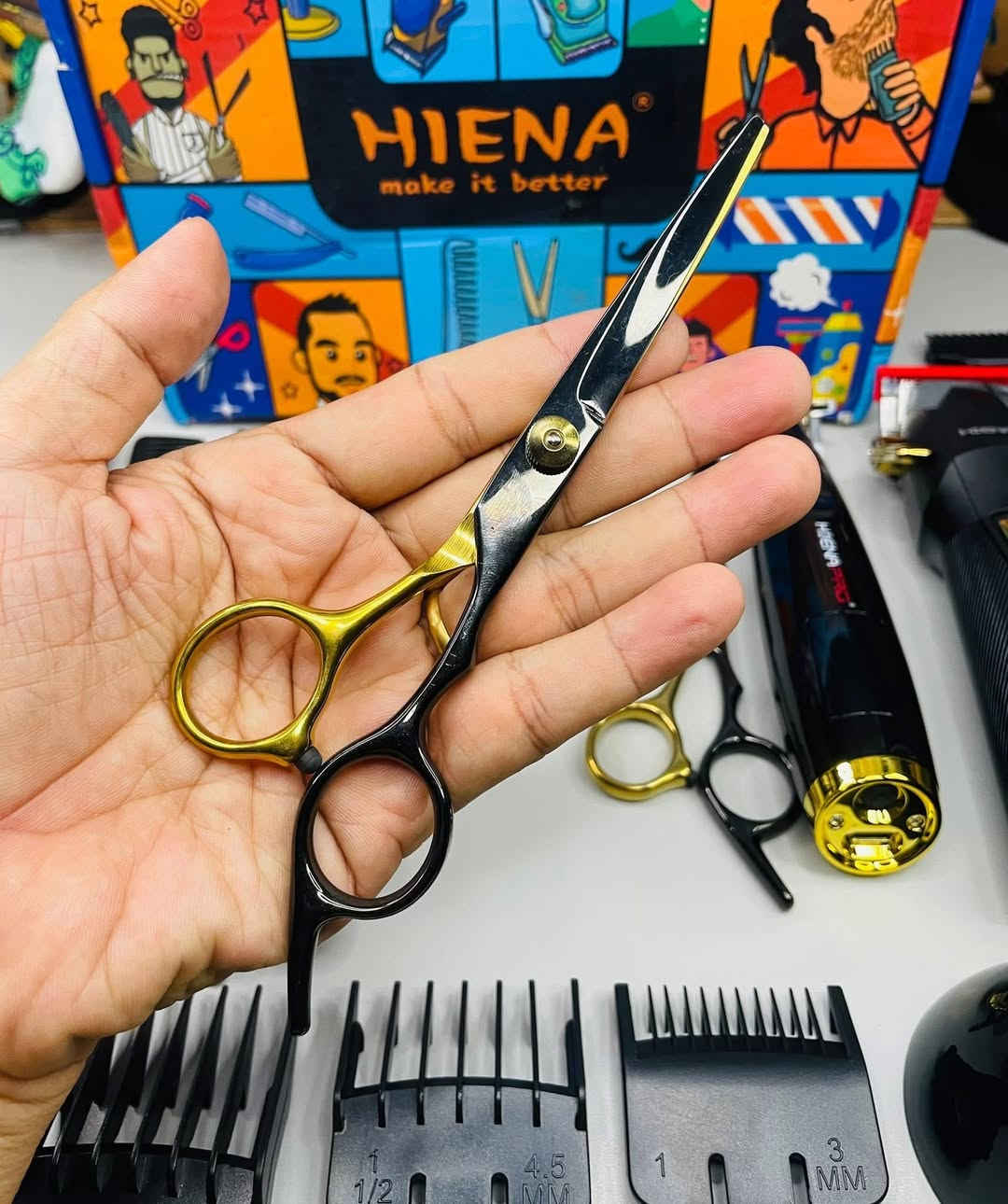 بكج كامل  فول 1/1    4 مكاين مع لعلبه  س 40


**إذا كنت صاحب هذا الإعلان وتريد حذفه لأي سبب، رجاءا أرسل رسالة إلى الدعم الفني**