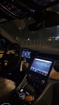 جيب سومنت 2023 فول ١/١ هايبرد ٧٥٠ حصان سياره فول ١/١ جكات و بنرامة هوا...