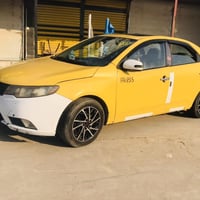 للبيع سعر ٧٠ وبيها مجال 07725162350