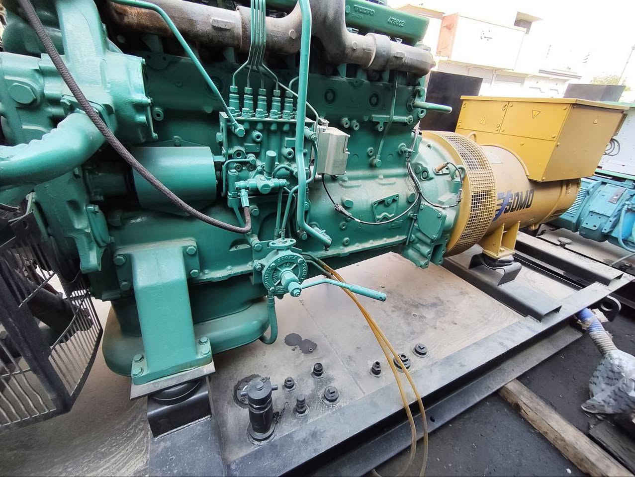 للبيع مولدة اوربي 
✅ النوع فالفو بلادي مكفول ستندر ما مفتوح برغي 
✅ الحجم :  16.42
✅ الاستطاعة : 600kv
✅ الميزات : لا صرف ولا بخار  
🔵 يوجد توصيل لجميع محافظات العراق 
🔵 يوجد لدينا جميع أحجام المولدات والانواع ادخل للبيج وتعرف أكثر 

👈 للاستفسار أكثر التواصل عبر واتساب او الاتصال على الارقام : 
📱 ***********
📱 ***********  
عنوان : اربيل - الصناعة الجنوبية 

#مولدات #عراق #بيع_مولدات #اربيل
